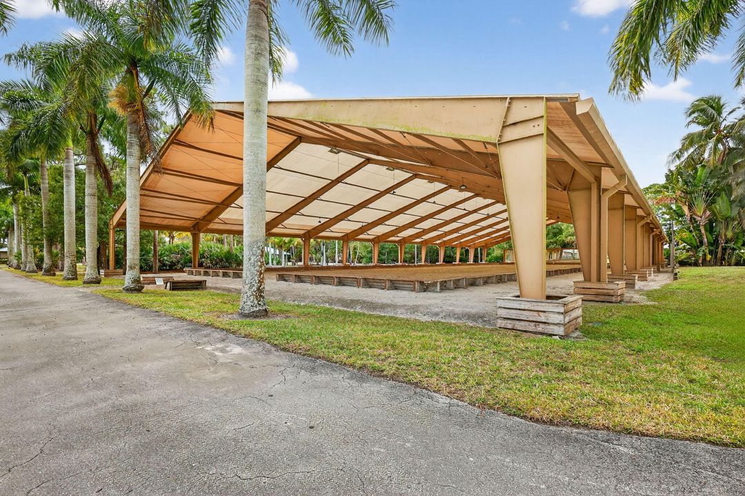 待售: $3,995,000 (3 贝兹, 2 浴室, 2288 平方英尺)