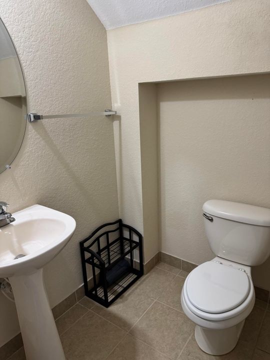 For Sale: $359,000 (3 beds, 2 baths, 1551 Square Feet)