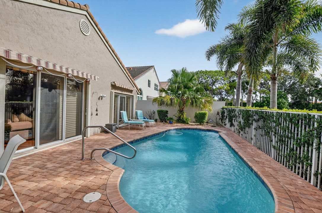 En Venta: $760,000 (3 camas, 2 baños, 2142 Pies cuadrados)