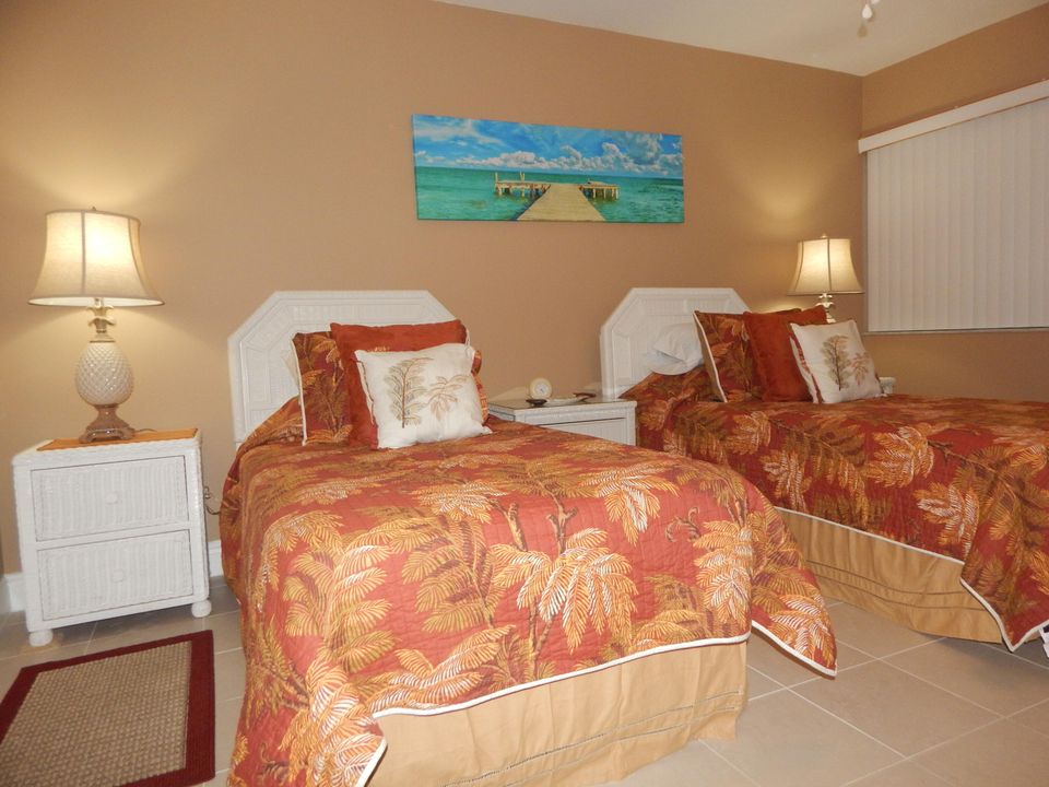 待售: $250,000 (2 贝兹, 2 浴室, 1150 平方英尺)