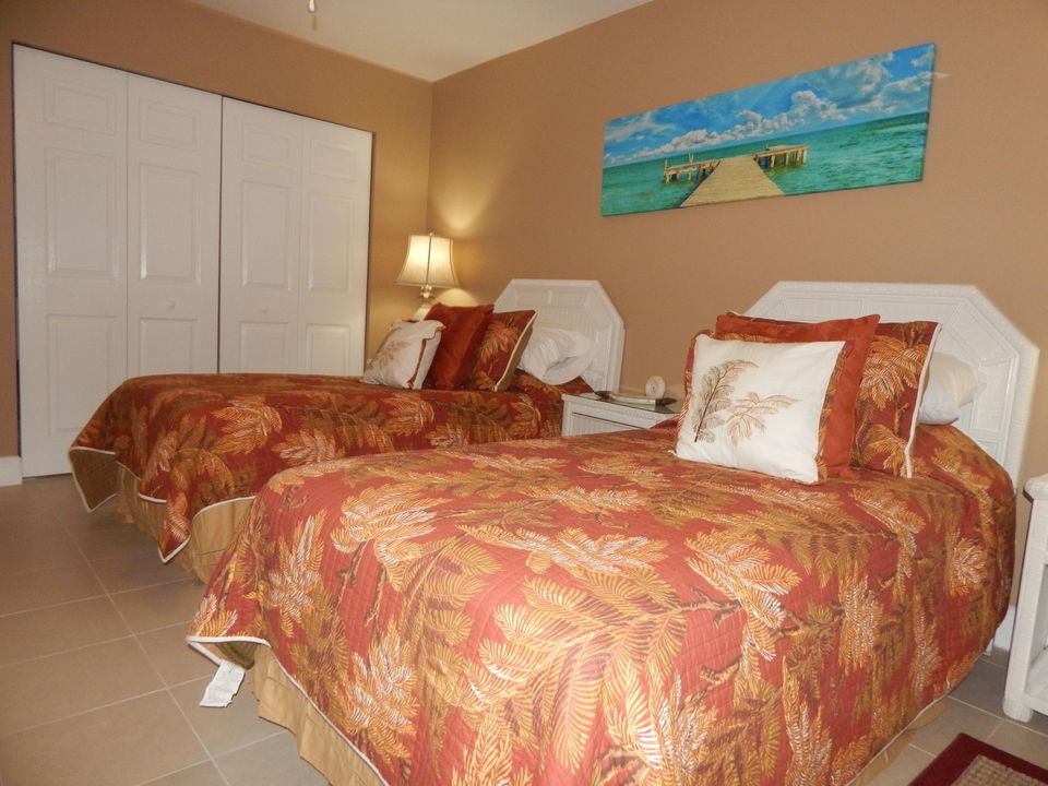 待售: $250,000 (2 贝兹, 2 浴室, 1150 平方英尺)