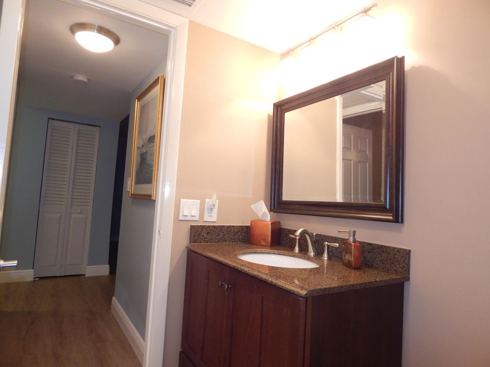 待售: $250,000 (2 贝兹, 2 浴室, 1150 平方英尺)