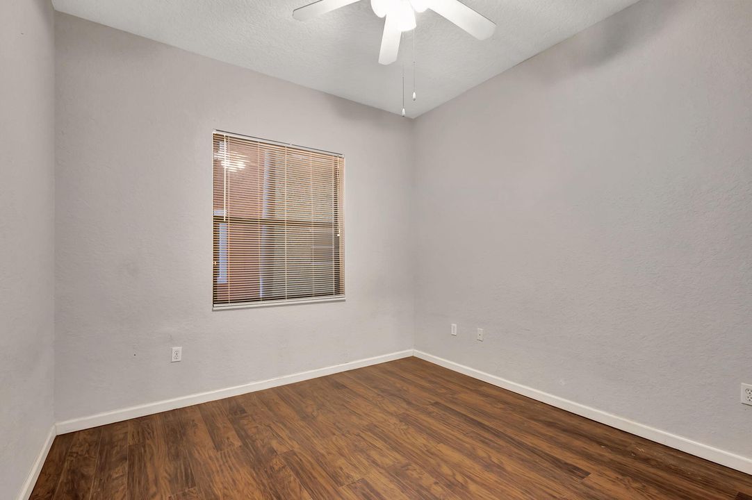 待售: $265,000 (3 贝兹, 2 浴室, 1552 平方英尺)