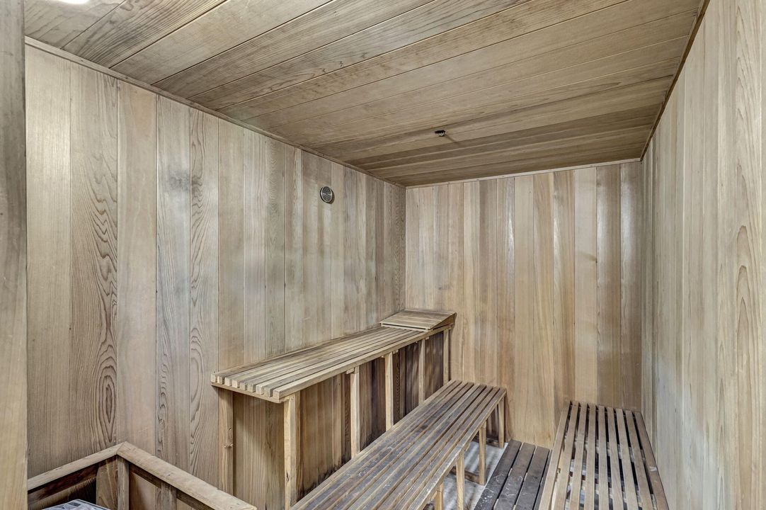 待售: $265,000 (3 贝兹, 2 浴室, 1552 平方英尺)