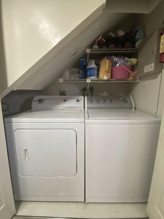 出租: $2,200 (2 贝兹, 2 浴室, 1218 平方英尺)