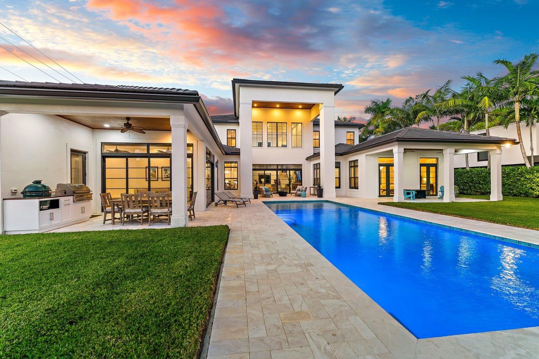 En Venta: $13,950,000 (4 camas, 3 baños, 5539 Pies cuadrados)