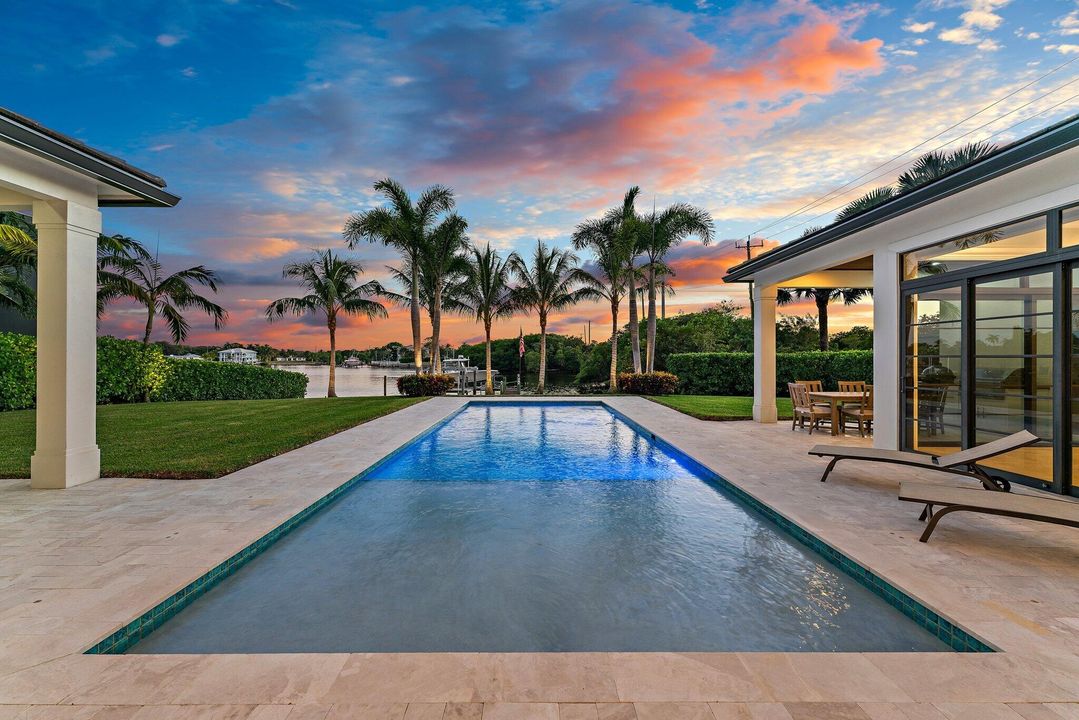 En Venta: $13,950,000 (4 camas, 3 baños, 5539 Pies cuadrados)