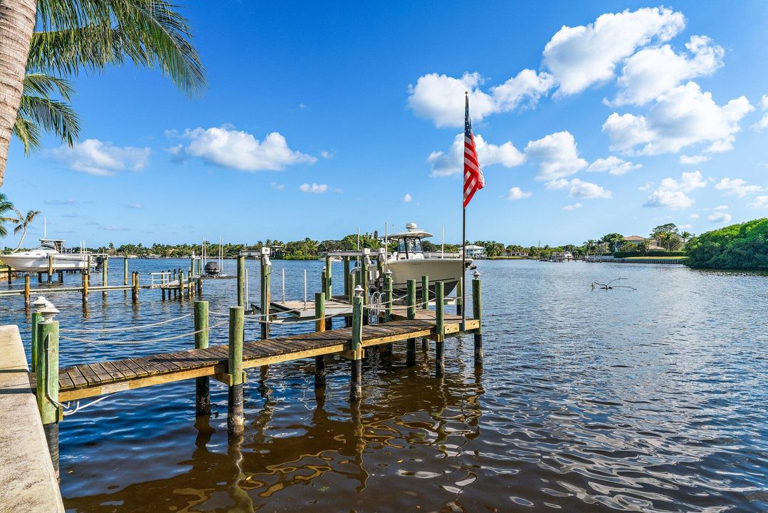 En Venta: $13,950,000 (4 camas, 3 baños, 5539 Pies cuadrados)