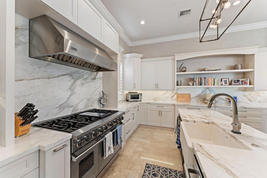 En Venta: $13,950,000 (4 camas, 3 baños, 5539 Pies cuadrados)