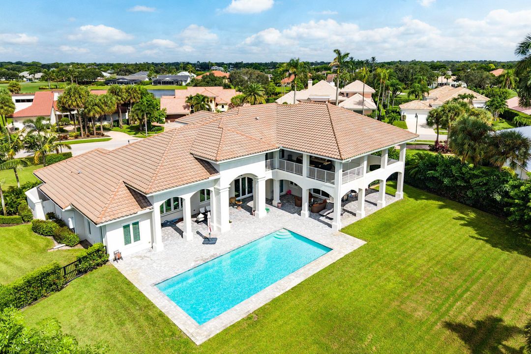 En Venta: $4,499,000 (6 camas, 6 baños, 5853 Pies cuadrados)