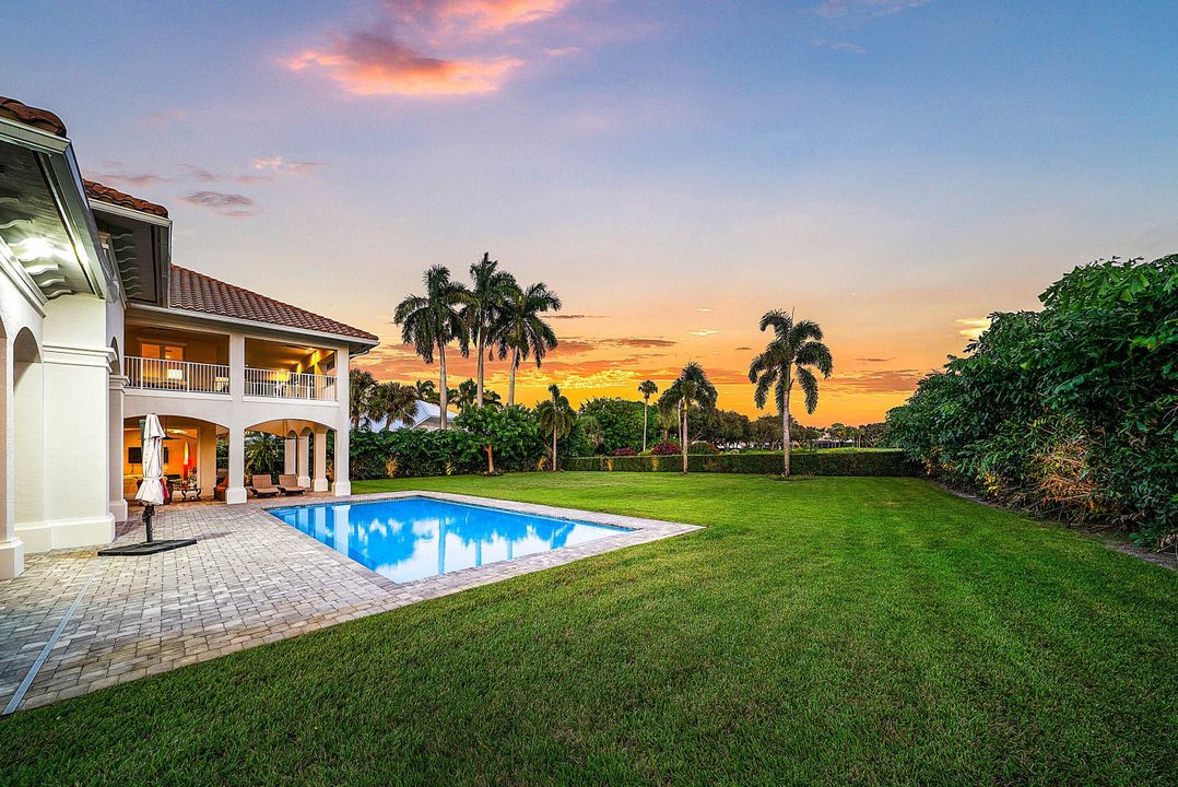 En Venta: $4,499,000 (6 camas, 6 baños, 5853 Pies cuadrados)