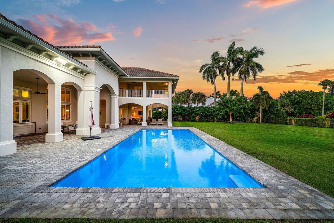 En Venta: $4,499,000 (6 camas, 6 baños, 5853 Pies cuadrados)