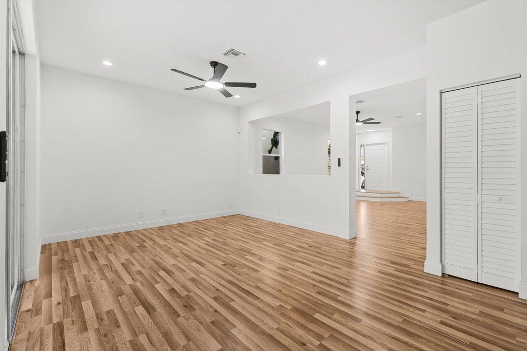 For Sale: $589,999 (4 beds, 2 baths, 2118 Square Feet)