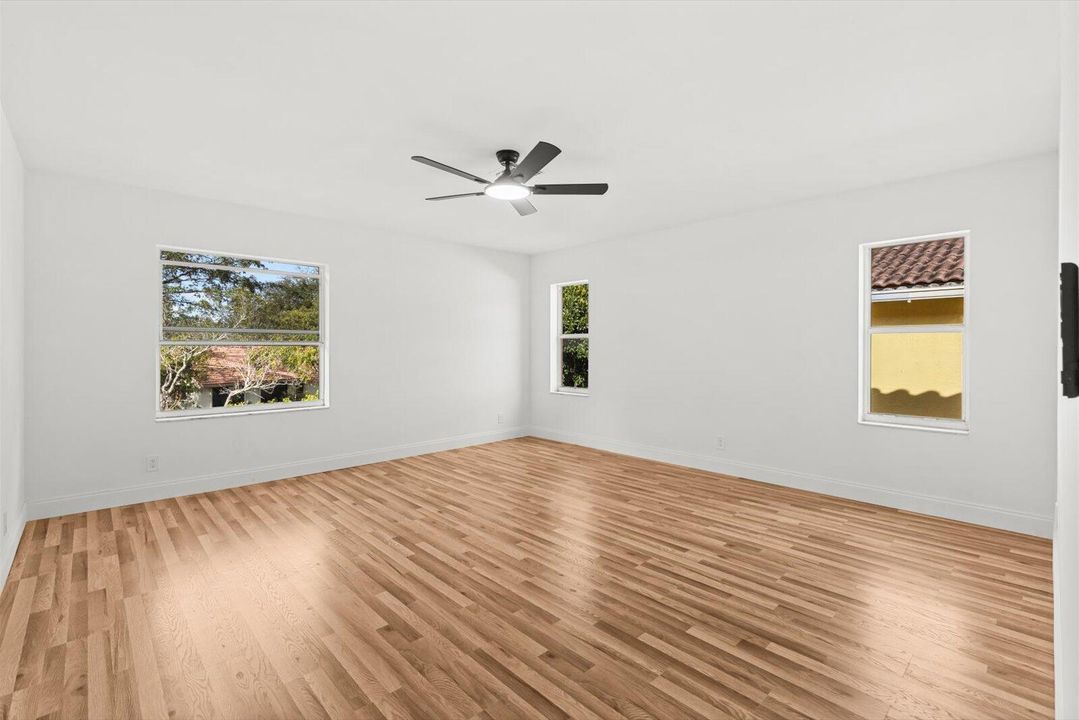 For Sale: $589,999 (4 beds, 2 baths, 2118 Square Feet)