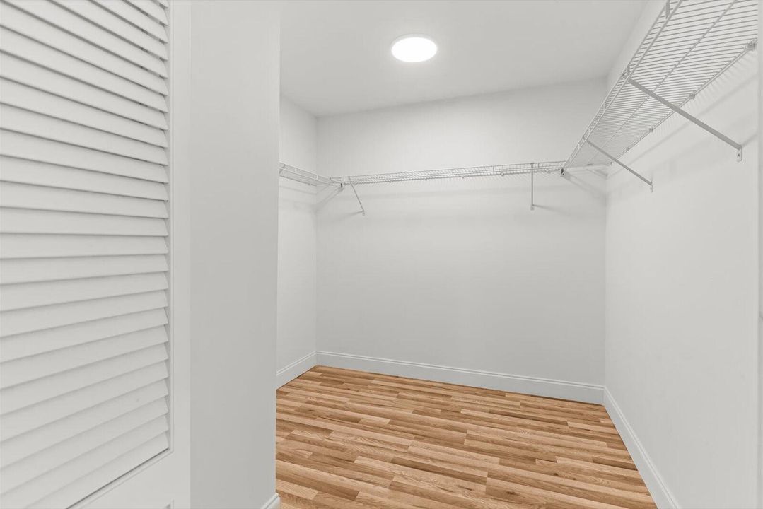 For Sale: $589,999 (4 beds, 2 baths, 2118 Square Feet)