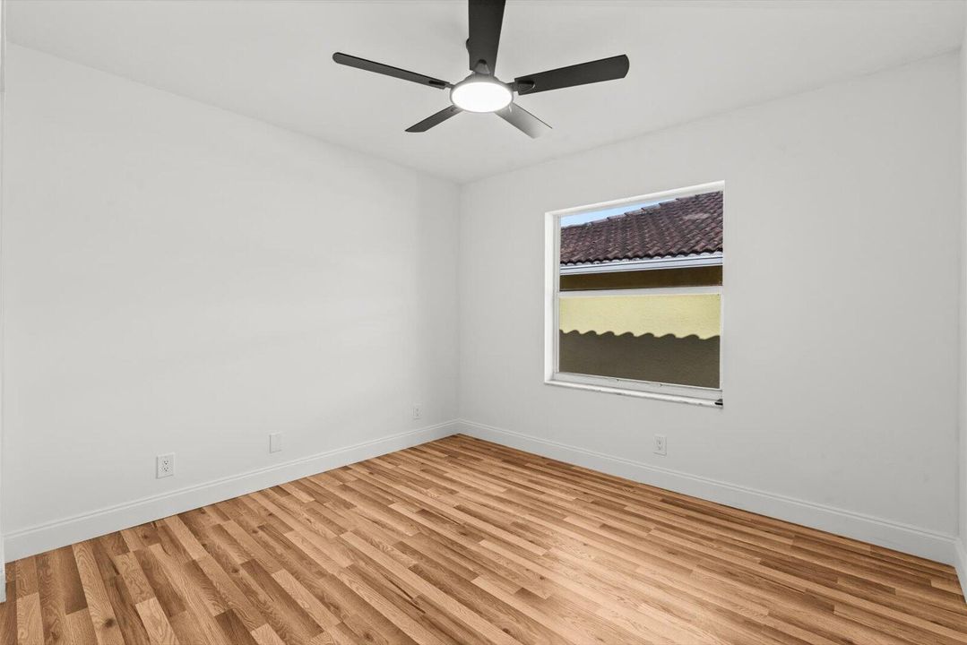 For Sale: $589,999 (4 beds, 2 baths, 2118 Square Feet)