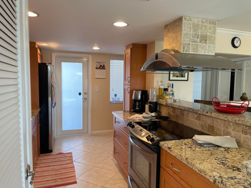 En Venta: $720,000 (2 camas, 2 baños, 1360 Pies cuadrados)