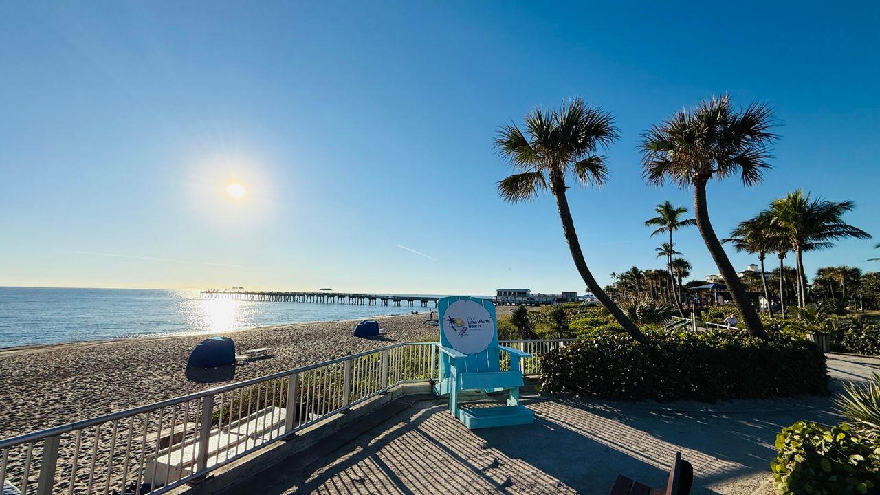 For Sale: $134,900 (2 beds, 2 baths, 880 Square Feet)