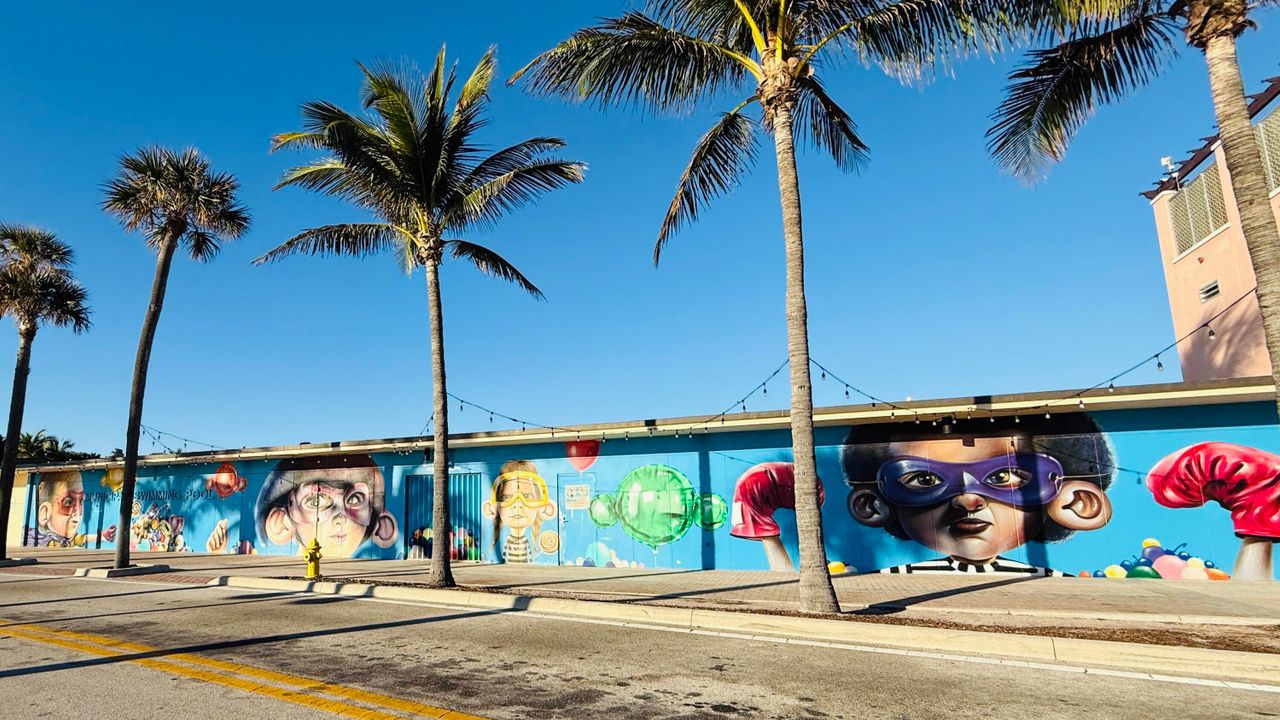 For Sale: $134,900 (2 beds, 2 baths, 880 Square Feet)