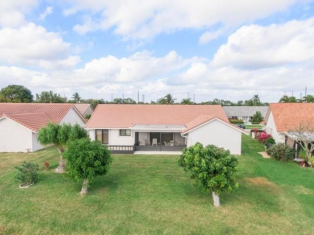 For Sale: $690,000 (3 beds, 2 baths, 2302 Square Feet)