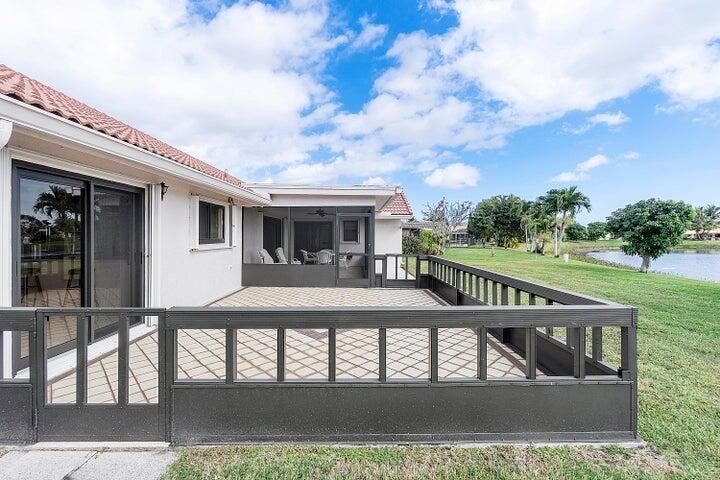 For Sale: $690,000 (3 beds, 2 baths, 2302 Square Feet)