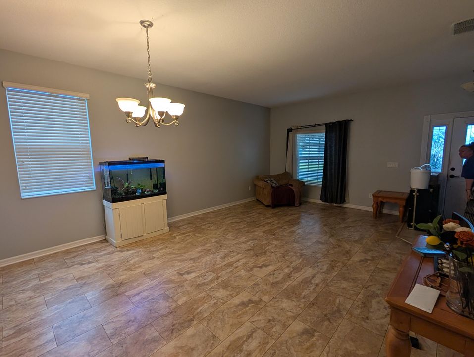 На продажу: $344,900 (3 спален, 2 ванн, 1631 Квадратных фут)