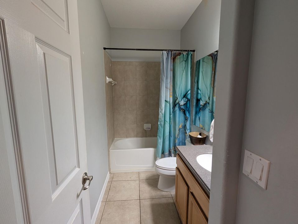 На продажу: $344,900 (3 спален, 2 ванн, 1631 Квадратных фут)