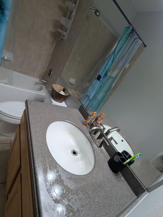 На продажу: $344,900 (3 спален, 2 ванн, 1631 Квадратных фут)