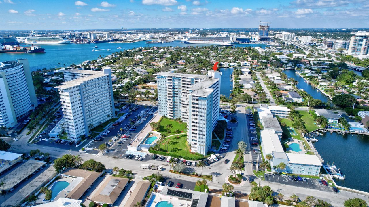 En Venta: $369,000 (2 camas, 2 baños, 1036 Pies cuadrados)