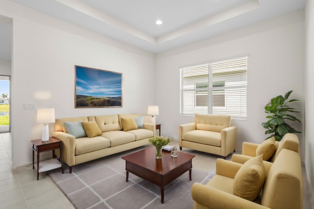 En Venta: $699,000 (2 camas, 2 baños, 2042 Pies cuadrados)