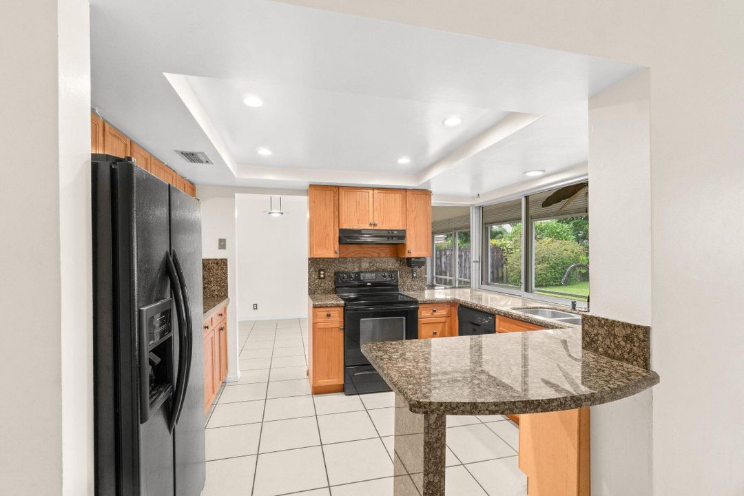 En Venta: $745,000 (2 camas, 2 baños, 1552 Pies cuadrados)