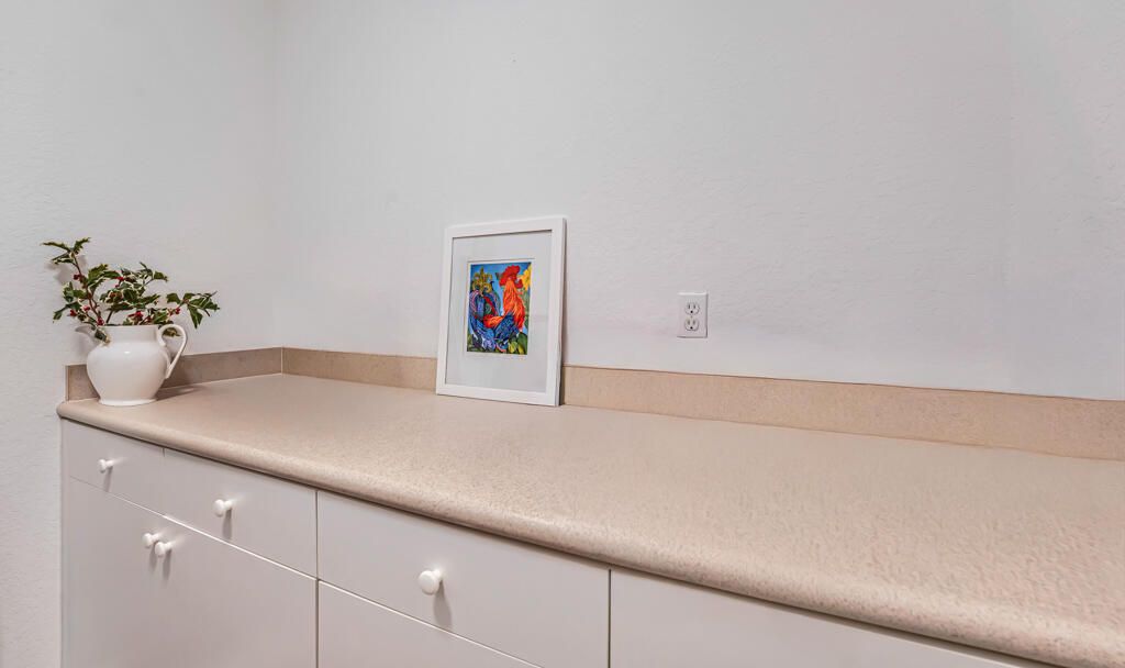 На продажу: $710,000 (6 спален, 4 ванн, 3338 Квадратных фут)