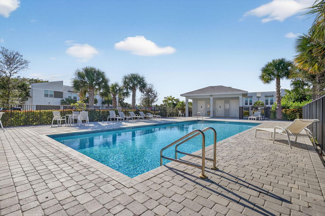 待售: $485,000 (3 贝兹, 2 浴室, 1758 平方英尺)