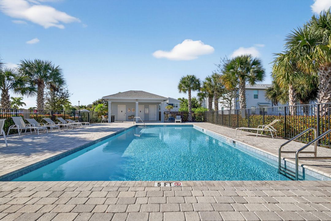 待售: $485,000 (3 贝兹, 2 浴室, 1758 平方英尺)