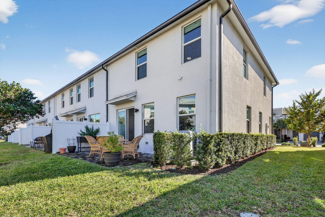 待售: $485,000 (3 贝兹, 2 浴室, 1758 平方英尺)