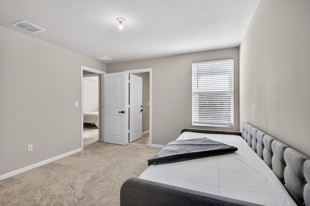 待售: $485,000 (3 贝兹, 2 浴室, 1758 平方英尺)