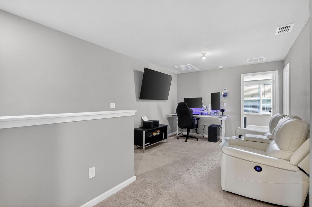 待售: $485,000 (3 贝兹, 2 浴室, 1758 平方英尺)