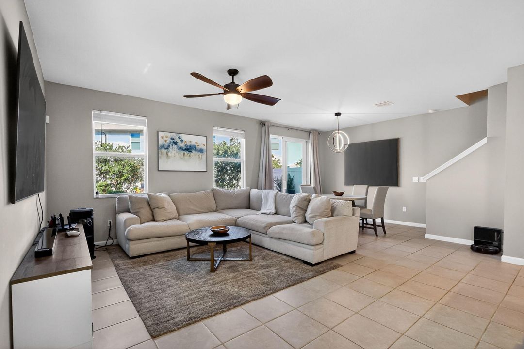 待售: $485,000 (3 贝兹, 2 浴室, 1758 平方英尺)