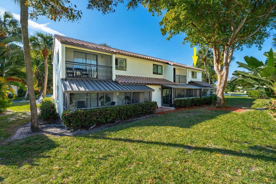 En Venta: $295,000 (2 camas, 2 baños, 1054 Pies cuadrados)