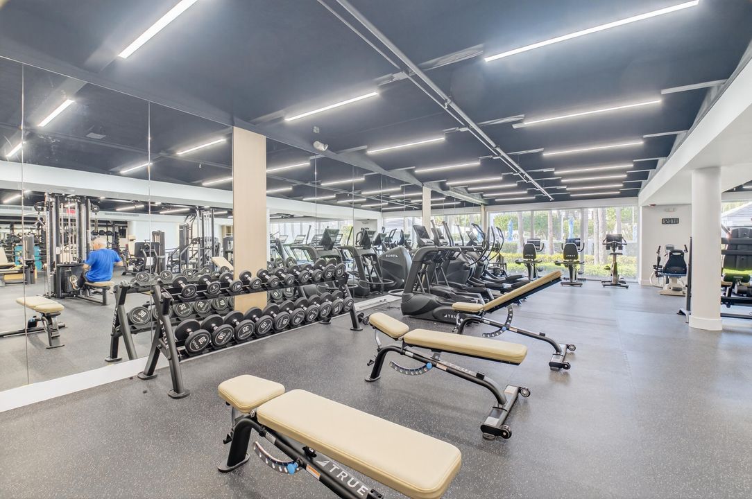 На продажу: $849,000 (2 спален, 2 ванн, 1305 Квадратных фут)