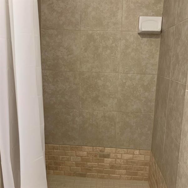 В аренду: $2,850 (3 спален, 2 ванн, 1200 Квадратных фут)