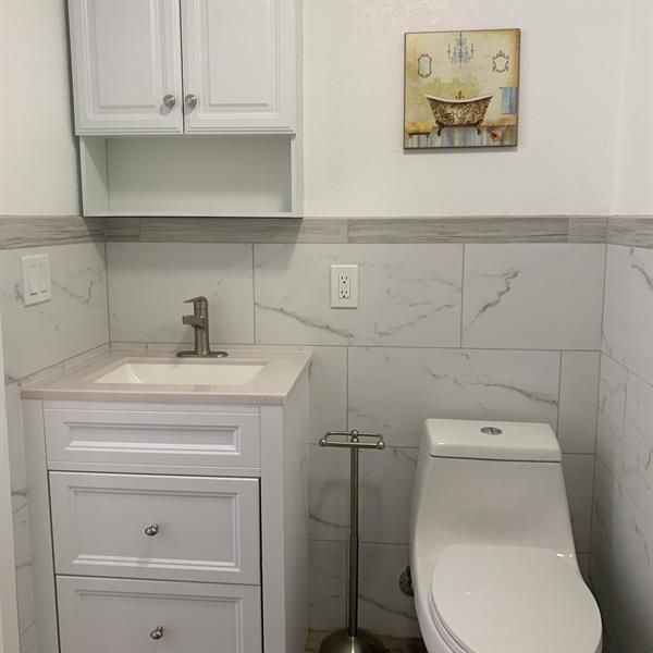 В аренду: $2,850 (3 спален, 2 ванн, 1200 Квадратных фут)