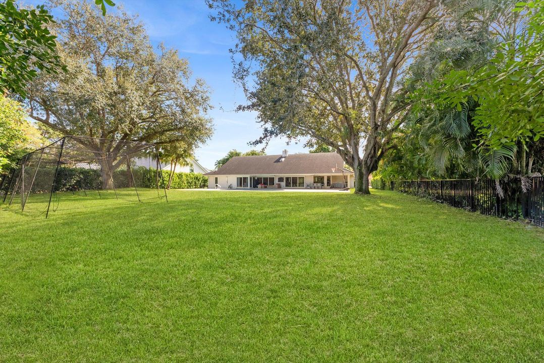 En Venta: $1,900,000 (4 camas, 3 baños, 3150 Pies cuadrados)