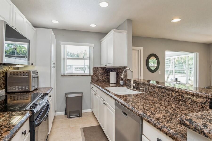 En Venta: $279,999 (2 camas, 2 baños, 1080 Pies cuadrados)