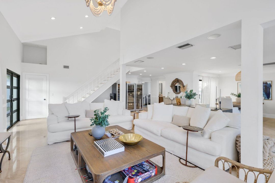 En Venta: $2,490,000 (3 camas, 3 baños, 2257 Pies cuadrados)