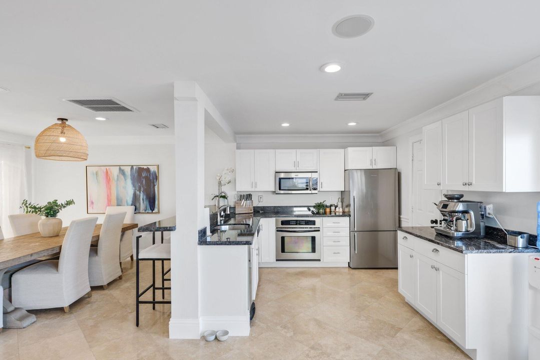 En Venta: $2,490,000 (3 camas, 3 baños, 2257 Pies cuadrados)