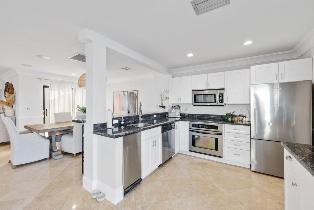 En Venta: $2,490,000 (3 camas, 3 baños, 2257 Pies cuadrados)