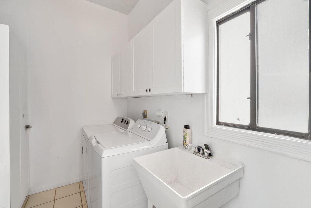 En Venta: $2,490,000 (3 camas, 3 baños, 2257 Pies cuadrados)