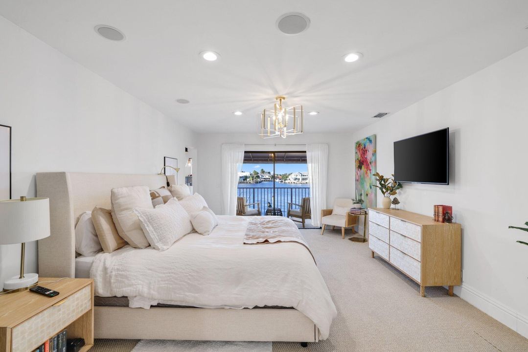 En Venta: $2,490,000 (3 camas, 3 baños, 2257 Pies cuadrados)