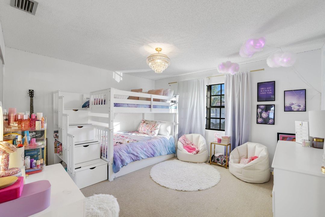 En Venta: $2,490,000 (3 camas, 3 baños, 2257 Pies cuadrados)